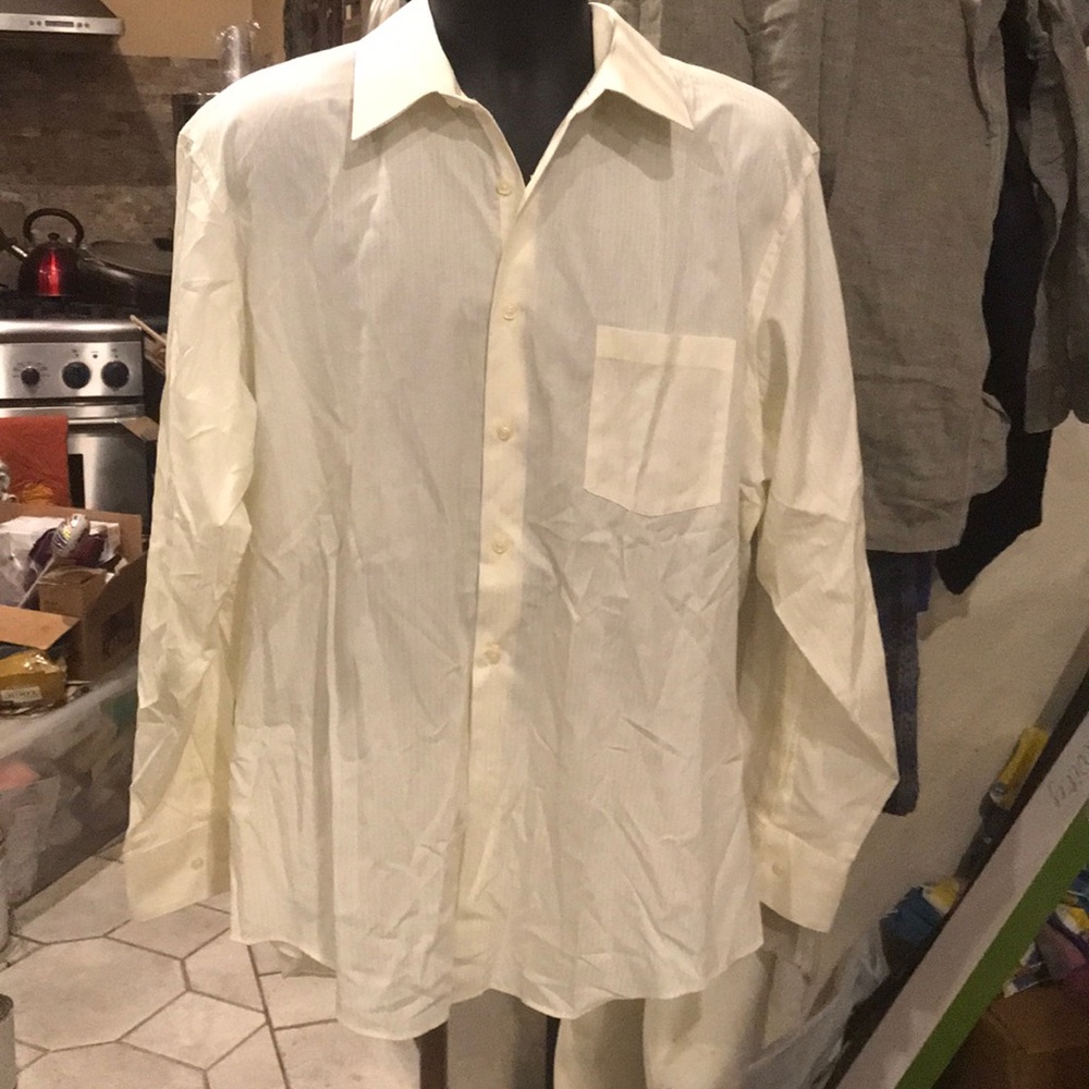 Van Heusen fitted